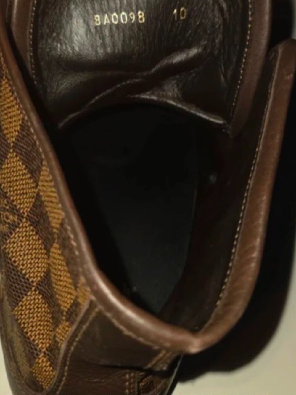 Louis Vuitton Men's Damier Ebene Authentic Size 10 - Picture 7 of 10